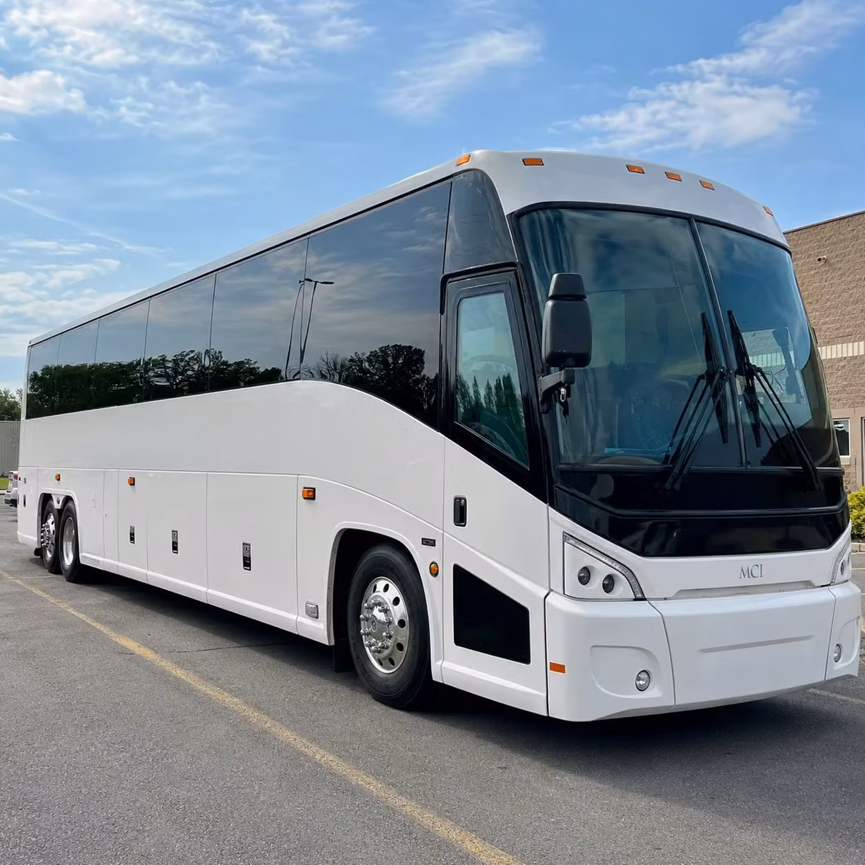 dos equis pavilion and moody center trips irving concert bus rentals that go the distance